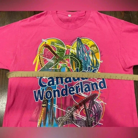 Canada’s Wonderland 2018 T-Shirt - Picture 4 of 5
